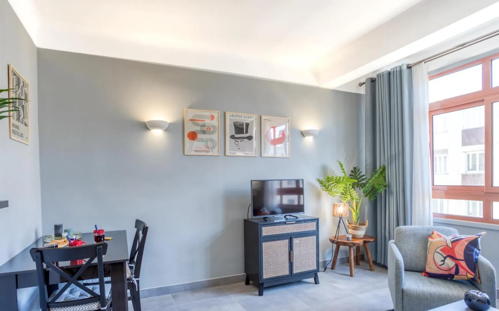 L12 Port Window 1Bedroom Wifi 5Mins Beach & Nice'S Cap