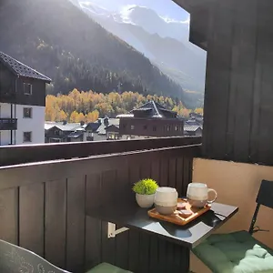 Superbe 2 Pieces, Centre Vue Mont-blanc Avec Balcon Et Parking Gratuit Apartment Chamonix